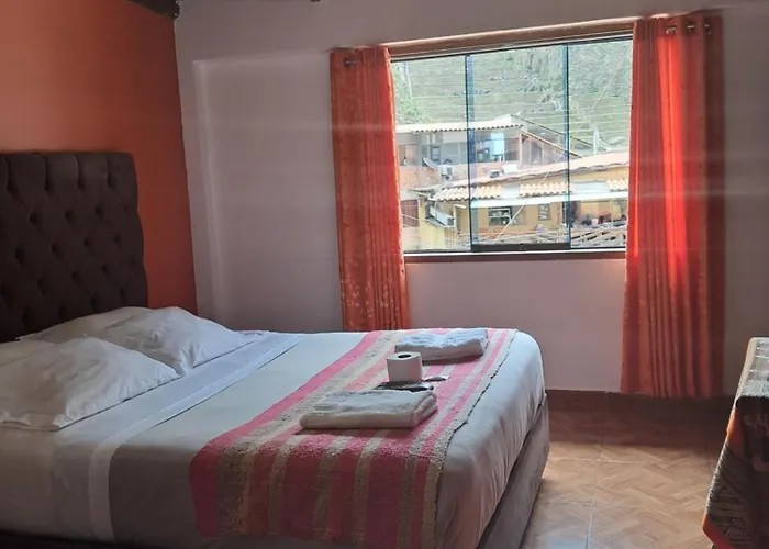 Hotel Qorisonqo *